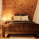 Feriehus Dom Zielarki Z Widokiem Na Jezioro, Sauna, Balia Żuromin