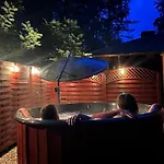 Feriehus Dom Zielarki Z Widokiem Na Jezioro, Sauna, Balia Żuromin